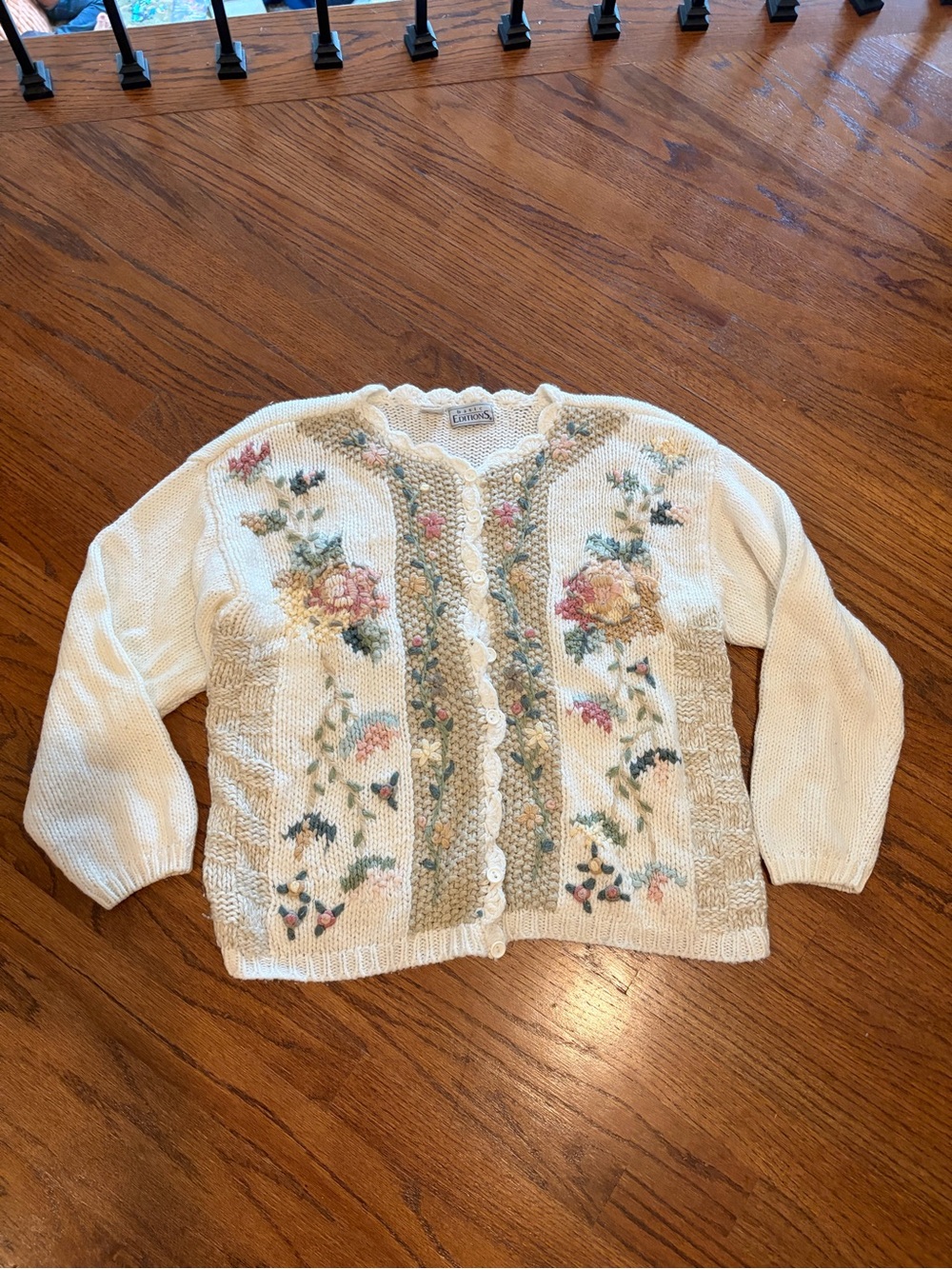 VTG Embroidered Knit Cardigan XL Cottagecore Sweater Embroidered Grandmacore - Picture 2 of 9